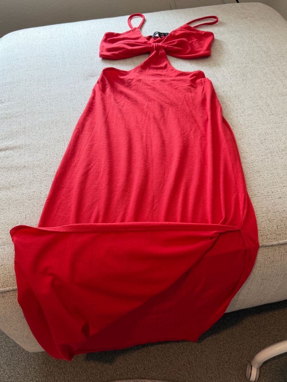 New Look Red Cutout Maxi Slip Dress with Keyhole